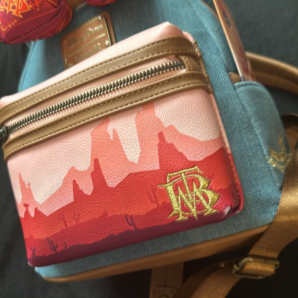 Loungefly Disney MMMA Big Thunder Mountain Railroad mini backpack - Picture 4 of 5